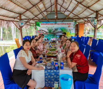 Liên Hoan - Sinh Nhật - Họp Mặt